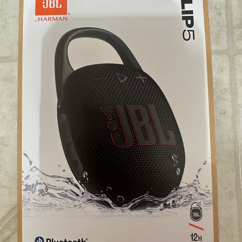 Bran New JBL Clip 4 Portable Bluetooth Speaker - Black